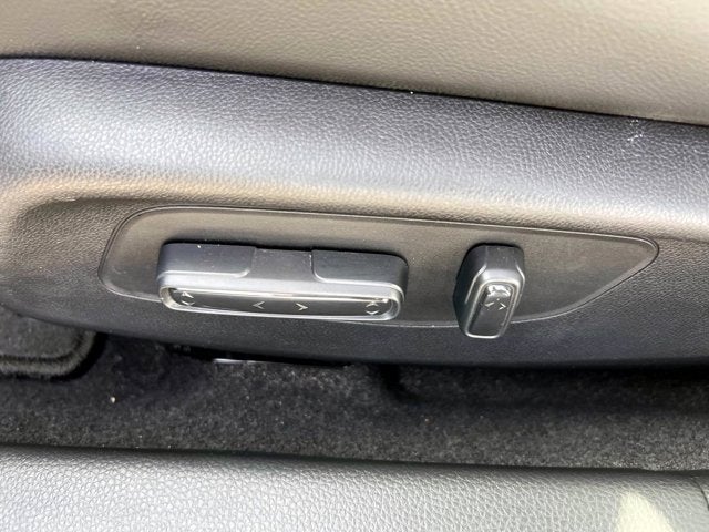 2022 Honda Civic Hatchback EX-L