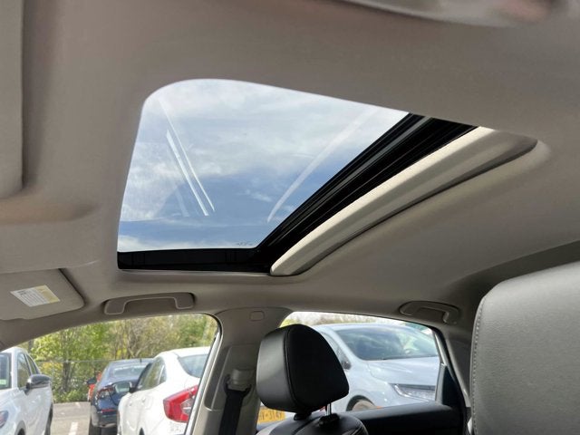 2022 Honda Civic Hatchback EX-L