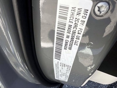2022 Chrysler Pacifica Touring L