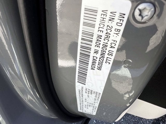 2022 Chrysler Pacifica Touring L
