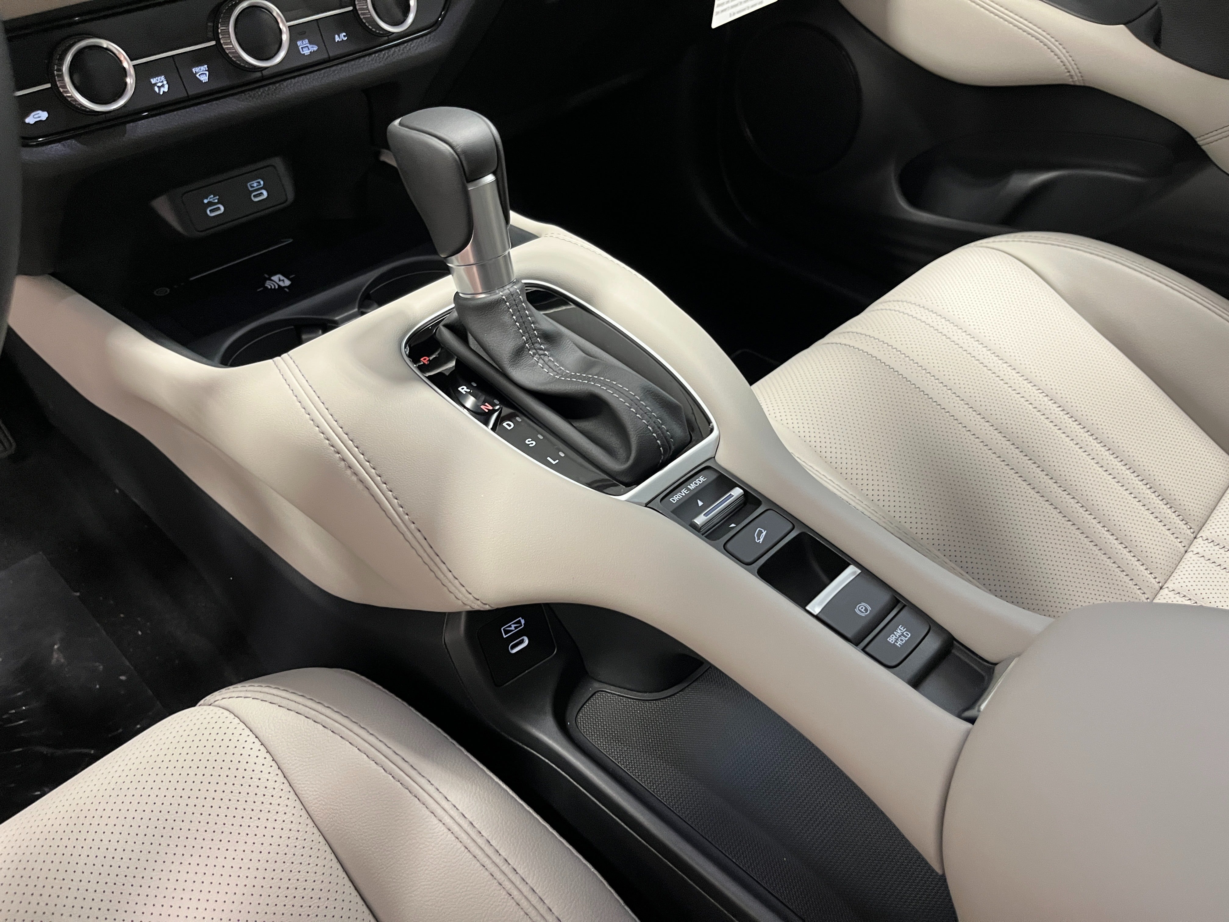 2027 Honda HR-V EX-L