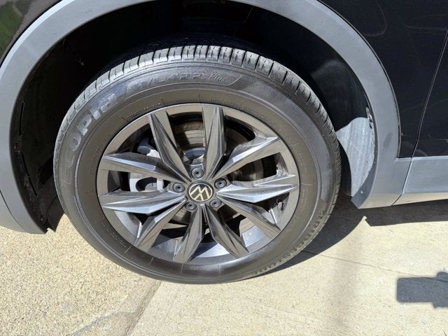 2023 Volkswagen Tiguan SE