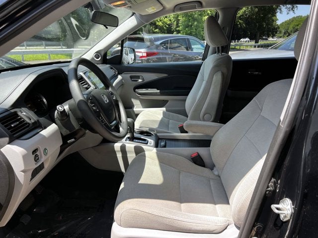 2017 Honda Pilot EX