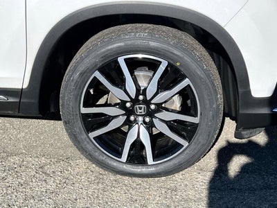 2022 Honda Pilot Touring 7-Passenger