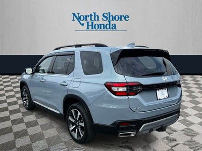 2024 Honda Pilot Touring