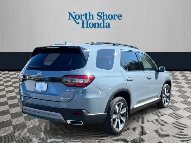 2023 Honda Pilot Touring