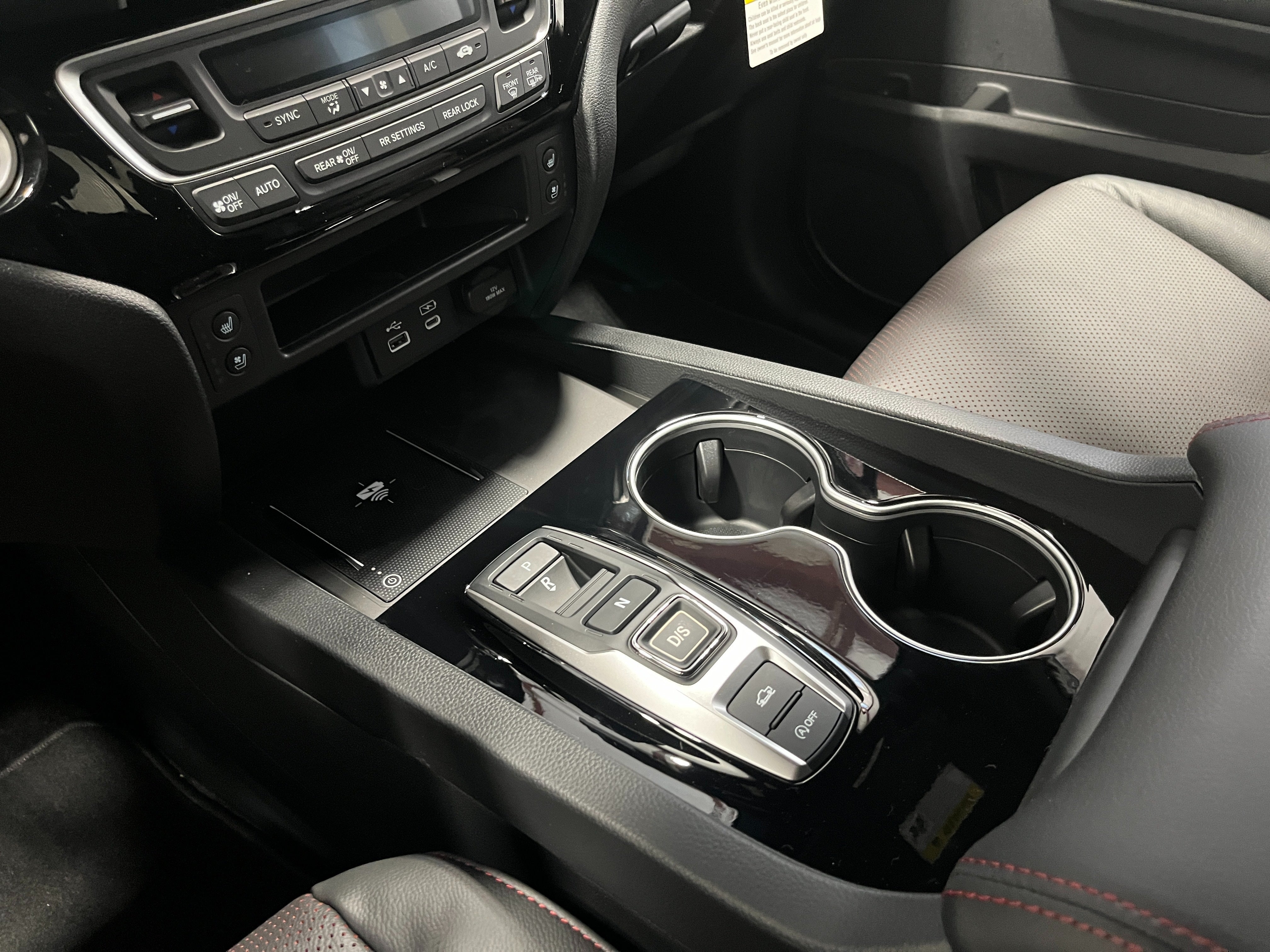 2026 Honda Ridgeline Black Edition Two-Tone