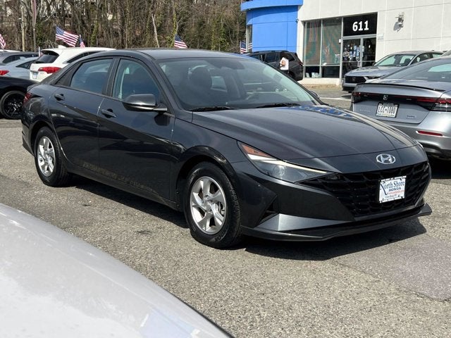 2021 Hyundai Elantra SE