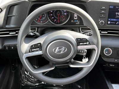 2021 Hyundai Elantra SE