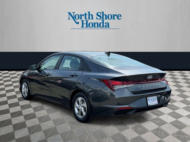 2021 Hyundai Elantra SE