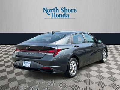 2021 Hyundai Elantra SE