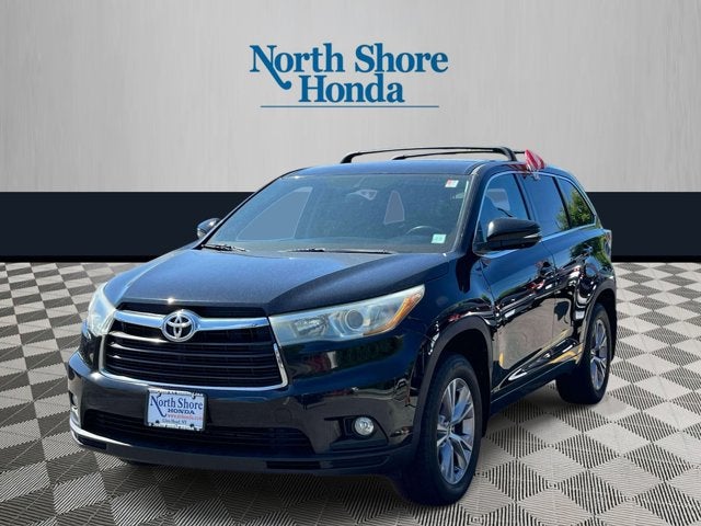 2016 Toyota Highlander LE