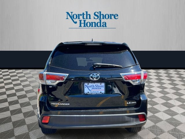 2016 Toyota Highlander LE