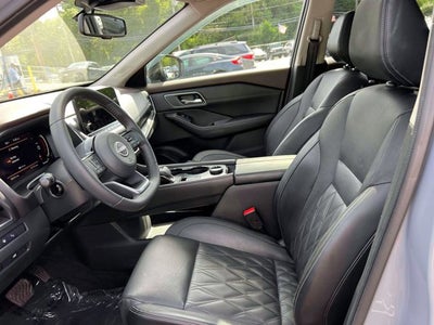 2022 Nissan Rogue Platinum
