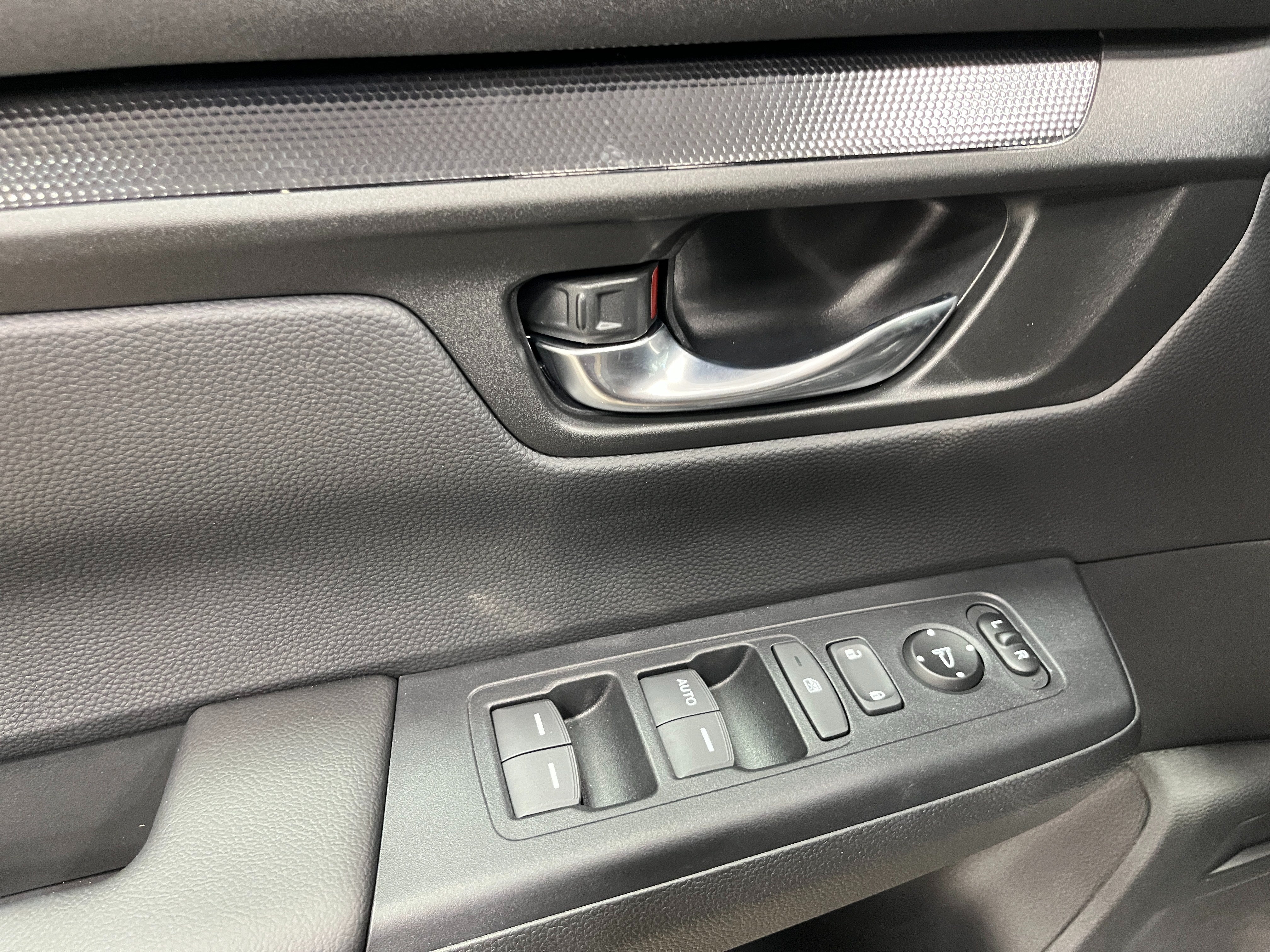 2027 Honda CR-V LX AWD